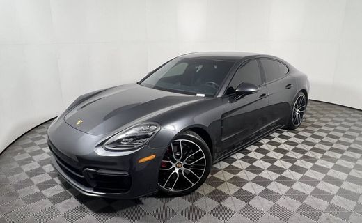 2023 Porsche Panamera GTS