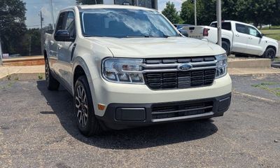 2024 Ford Maverick Lariat