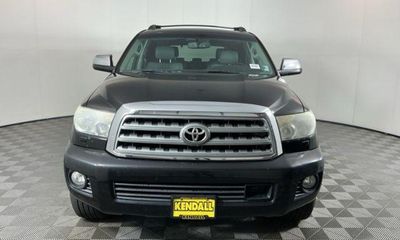 2010 Toyota Sequoia Platinum