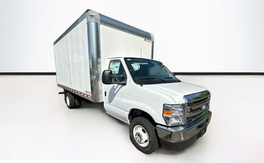 2027 Ford E-450 Base