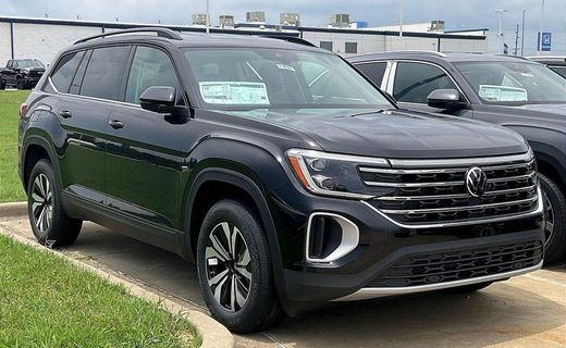 2026 Volkswagen Atlas 4MOTION SE