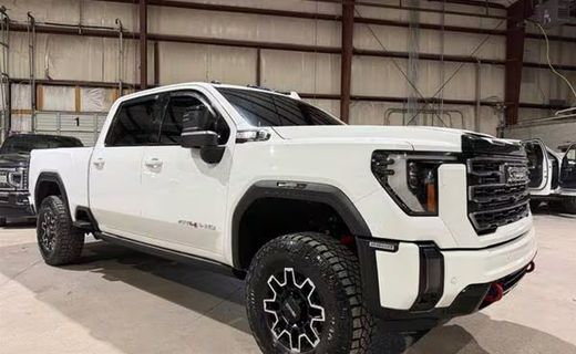 2024 GMC Sierra HD AT4