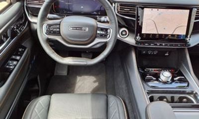 2026 Jeep Grand Wagoneer Summit