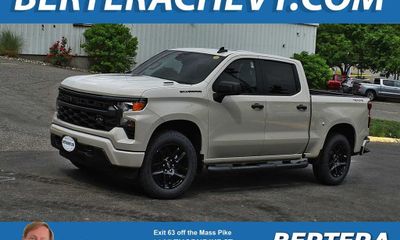 2026 Chevrolet Silverado Custom
