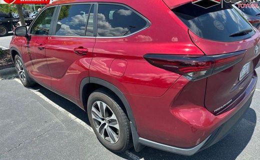 2025 Toyota Highlander
