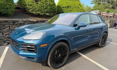 2025 Porsche Cayenne E-Hybrid E Hybrid
