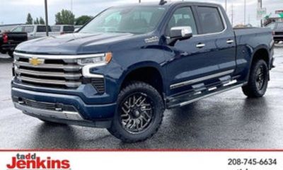 2024 Chevrolet Silverado LT