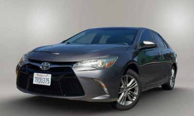 2016 Toyota Camry SE
