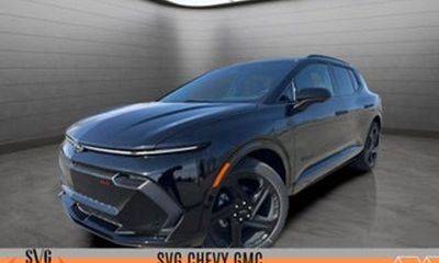 2026 Cadillac Lyriq Premium Sport