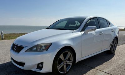 2012 Lexus IS 250C