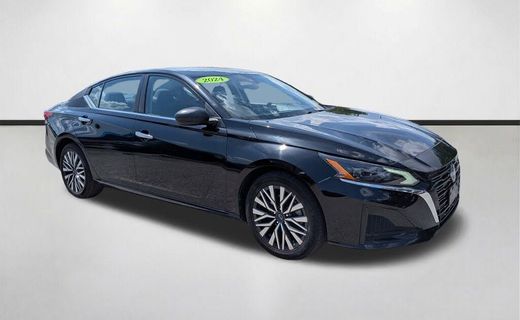 2024 Nissan Altima SV