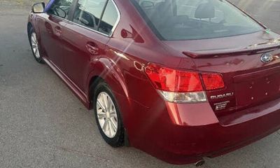 2011 Subaru Legacy Premium CWP