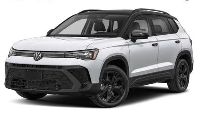 2026 Volkswagen Taos 4Motion SE Black