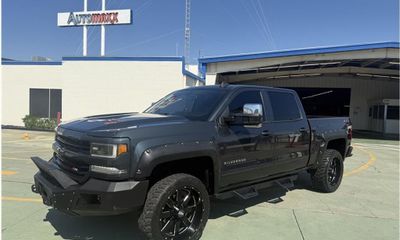 2018 Chevrolet Silverado LT