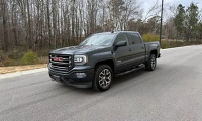 2018 GMC Sierra SLT