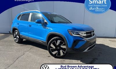 2024 Volkswagen Taos 4MOTION SEL