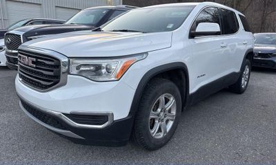 2019 GMC Acadia SLE 1