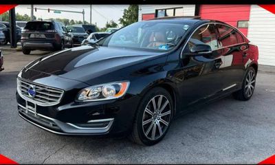2016 Volvo S60 T5 Inscription Premier