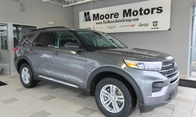 2024 Ford Explorer XLT