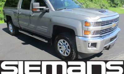 2017 Chevrolet Silverado LT