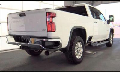 2023 Chevrolet Silverado HD LTZ