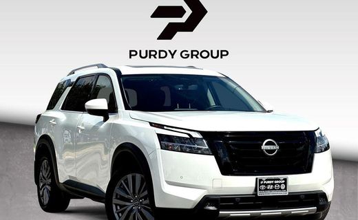 2024 Nissan Pathfinder SL