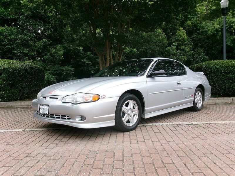 2001 Chevrolet Monte Carlo — a typically priced live listing