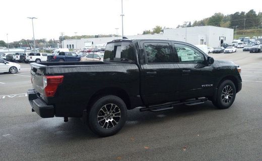 2024 Nissan Titan