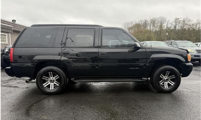 1999 GMC Yukon Denali