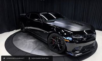 2015 Chevrolet Camaro 2LT
