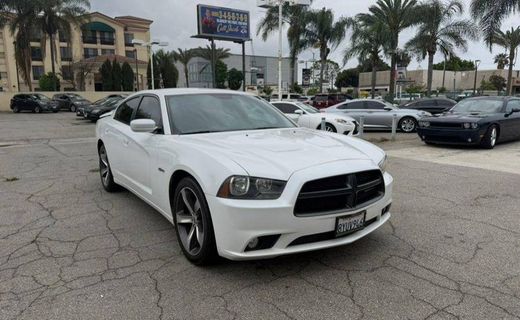 2014 Dodge Charger SXT