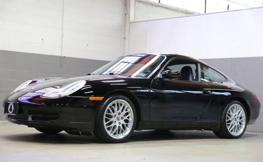 2001 Porsche 911 Carrera