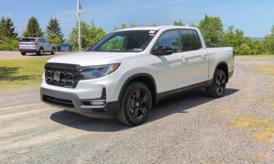 2026 Honda Ridgeline Black Edition