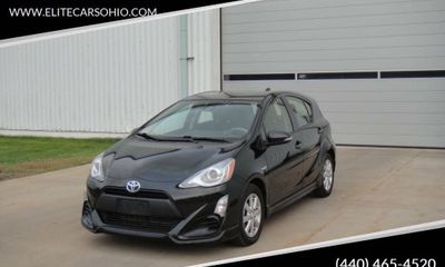 2017 Toyota Prius C ONE TWO Three
