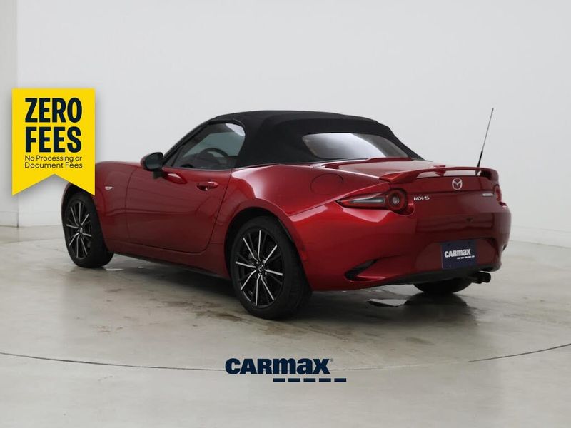 2024 Mazda MX-5 — a typically priced live listing