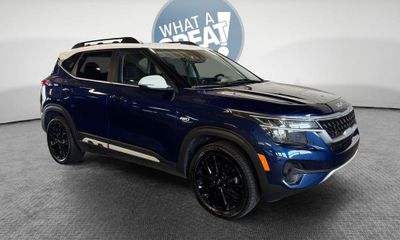 2022 Kia Seltos S Nightfall Edition