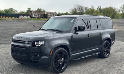 2023 Land Rover Defender 130 S