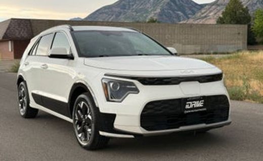 2023 Kia Niro Wind