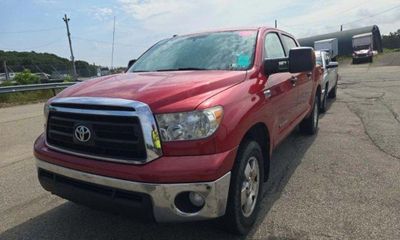 2011 Toyota Tundra SR5