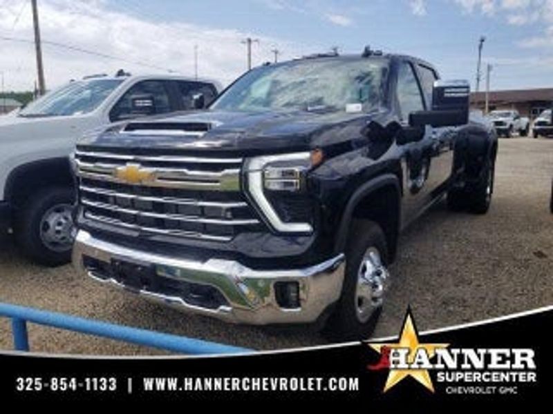 2026 Chevrolet Silverado 3500 — a typically priced live listing