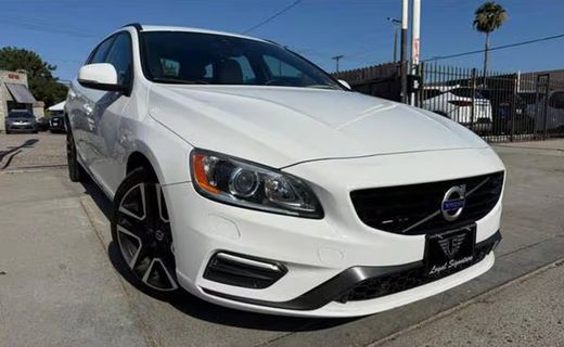 2017 Volvo V60 Dynamic