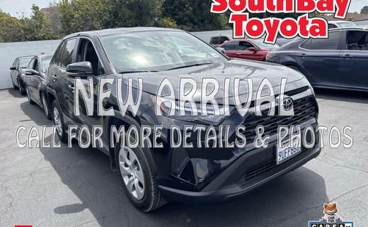 2025 Toyota RAV4 LE