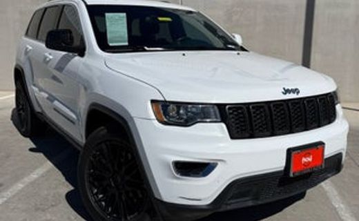 2020 Jeep Grand Cherokee Laredo