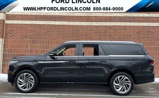 2025 Lincoln Navigator L Reserve