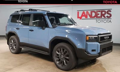 2027 Toyota Land Cruiser Base