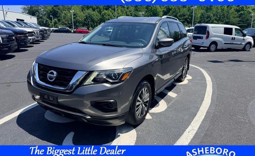 2017 Nissan Pathfinder S