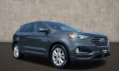 2020 Ford Edge Titanium