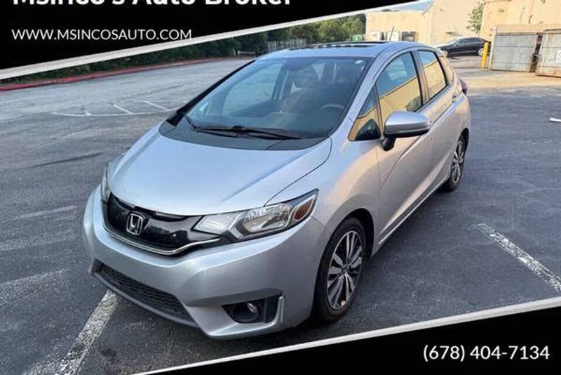 2015 Honda FIT — a typically priced live listing