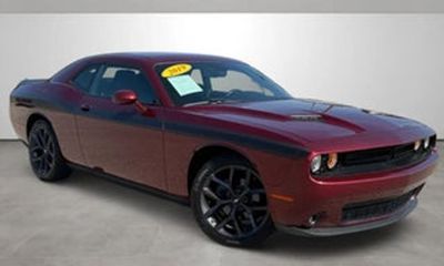 2021 Dodge Challenger SXT