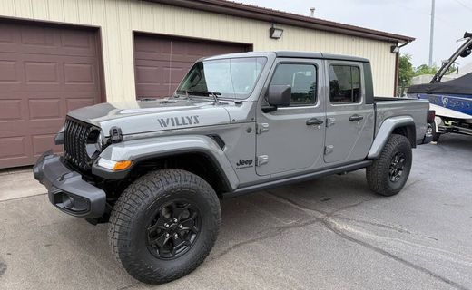 2023 Jeep Gladiator Sport